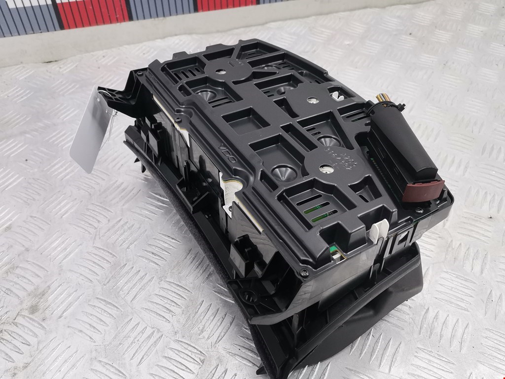 Панель приборов (щиток) OPEL Astra H/Family 2004-2015