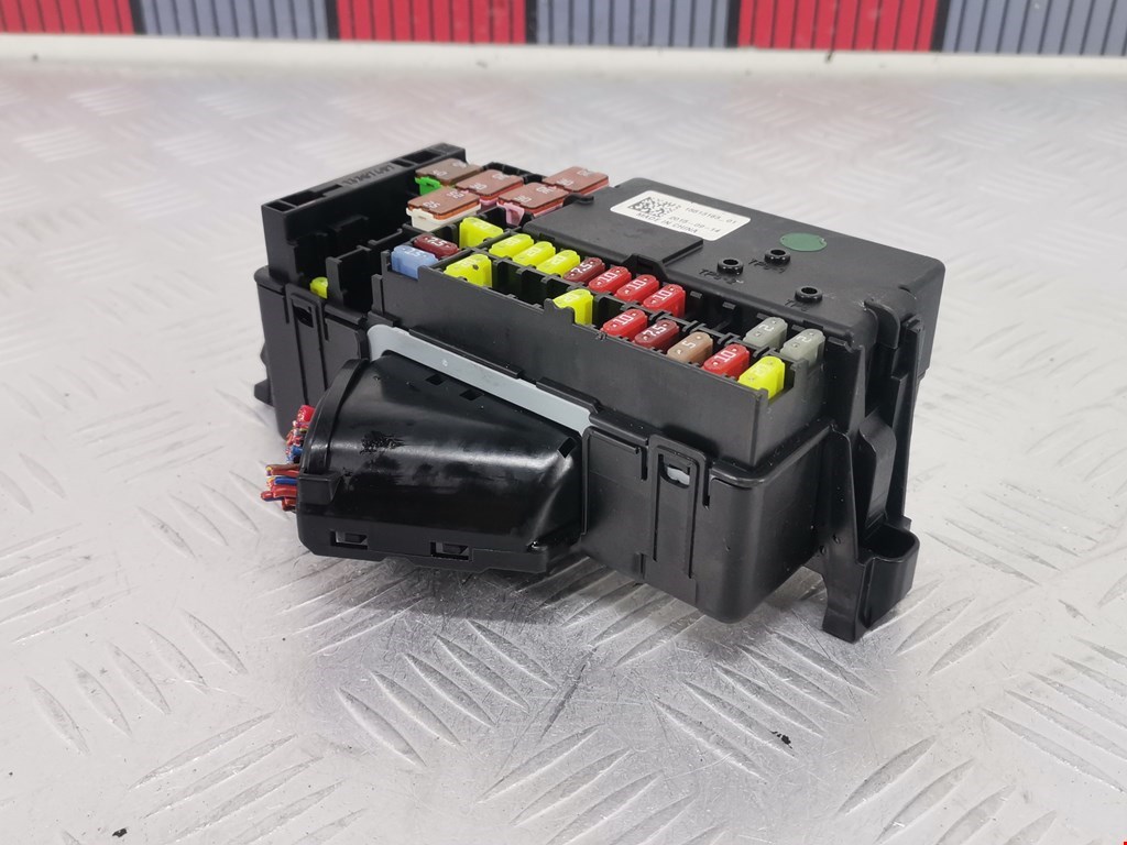 Датчик уровня в бачок омывателя OPEL Astra K 2015-2021