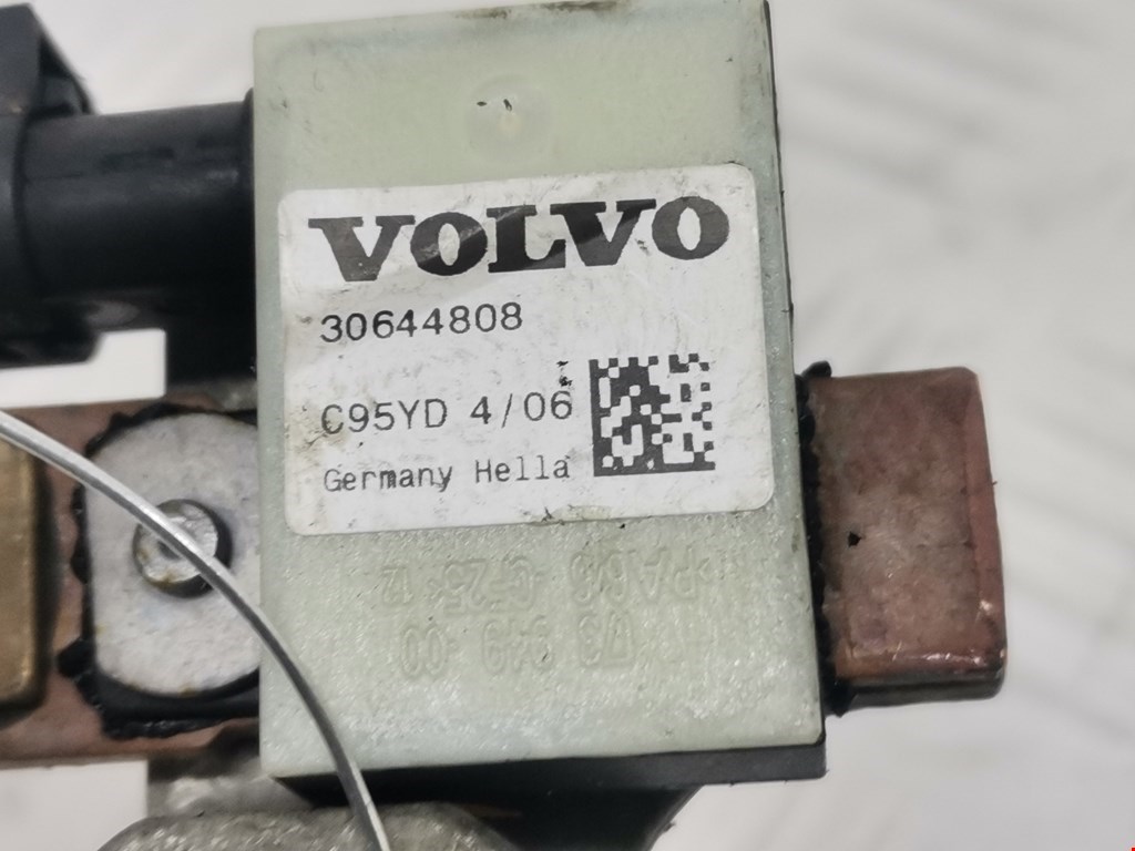 Клемма аккумулятора (минус) - VOLVO V60 2010-2018