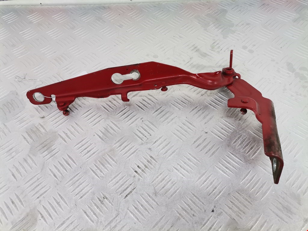 Петля капота левая/правая VOLVO V60 2010-2018