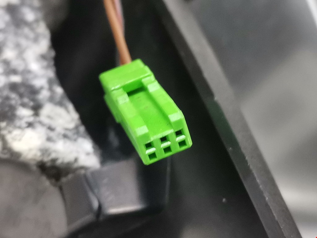 Зеркало левое VOLVO V60 2010-2018