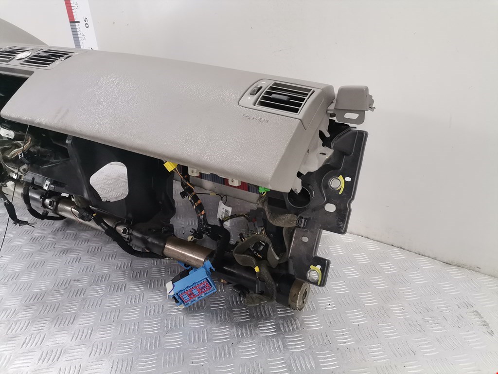 Торпедо VOLVO V50 I 2004-2012