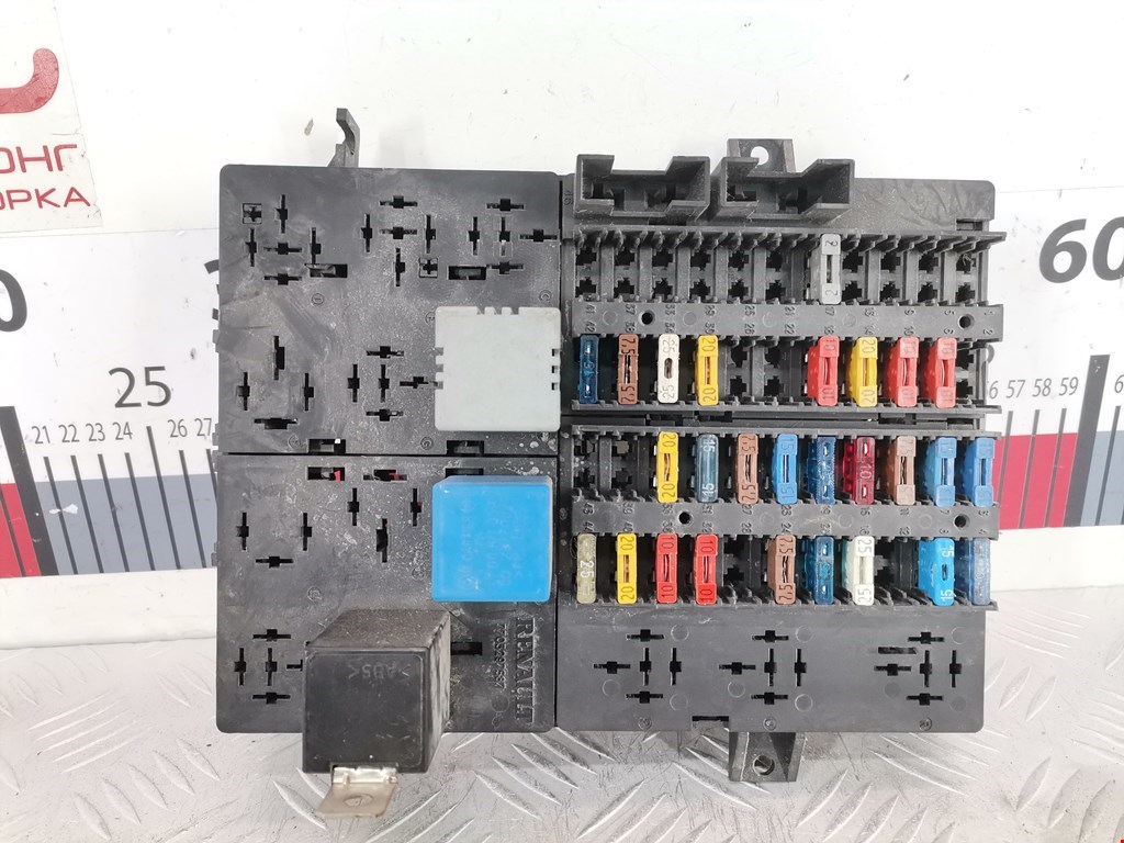 Датчик уровня в бачок омывателя OPEL Movano A 1998-2010