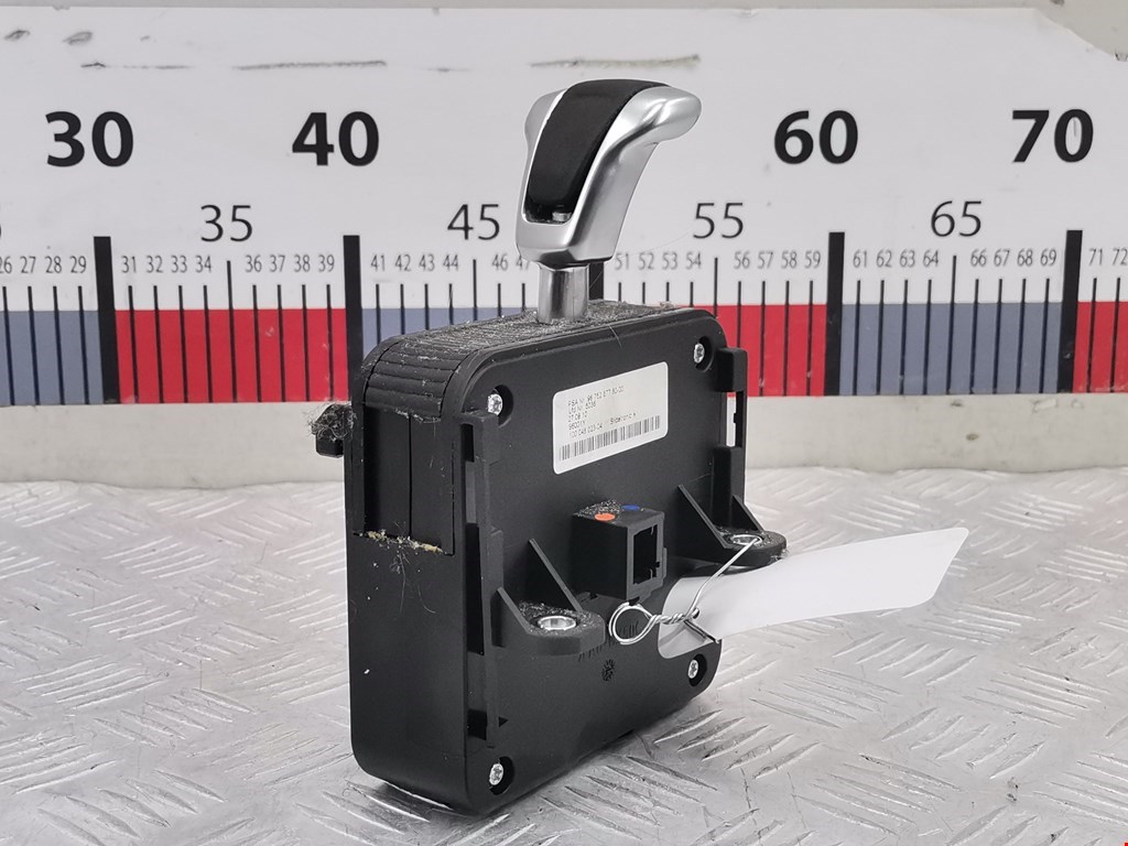 Кулиса (селектор) АКПП/МКПП в салоне CITROEN C4 II 2010-н.в.