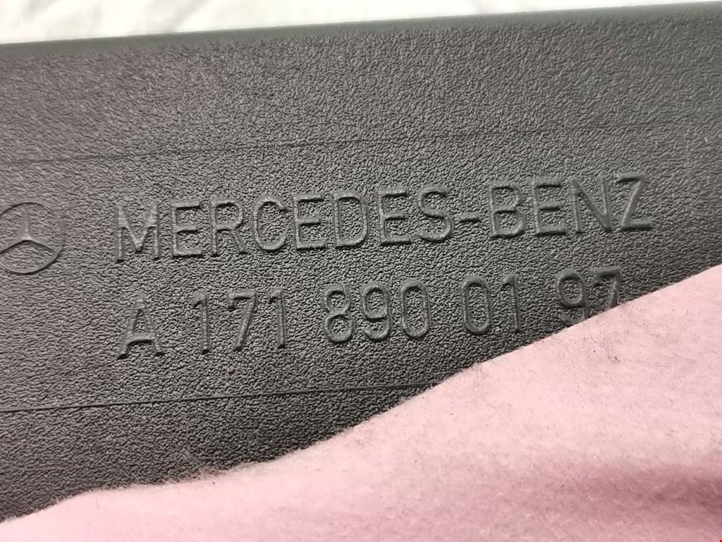 Знак аварийной остановки MERCEDES-BENZ A-Class W169 2004-2012