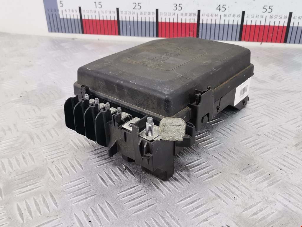 Датчик уровня в бачок омывателя OPEL Astra K 2015-2021