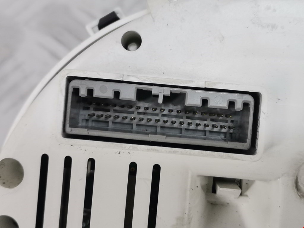 Панель приборов (щиток) HONDA CR-V III 2007-2012