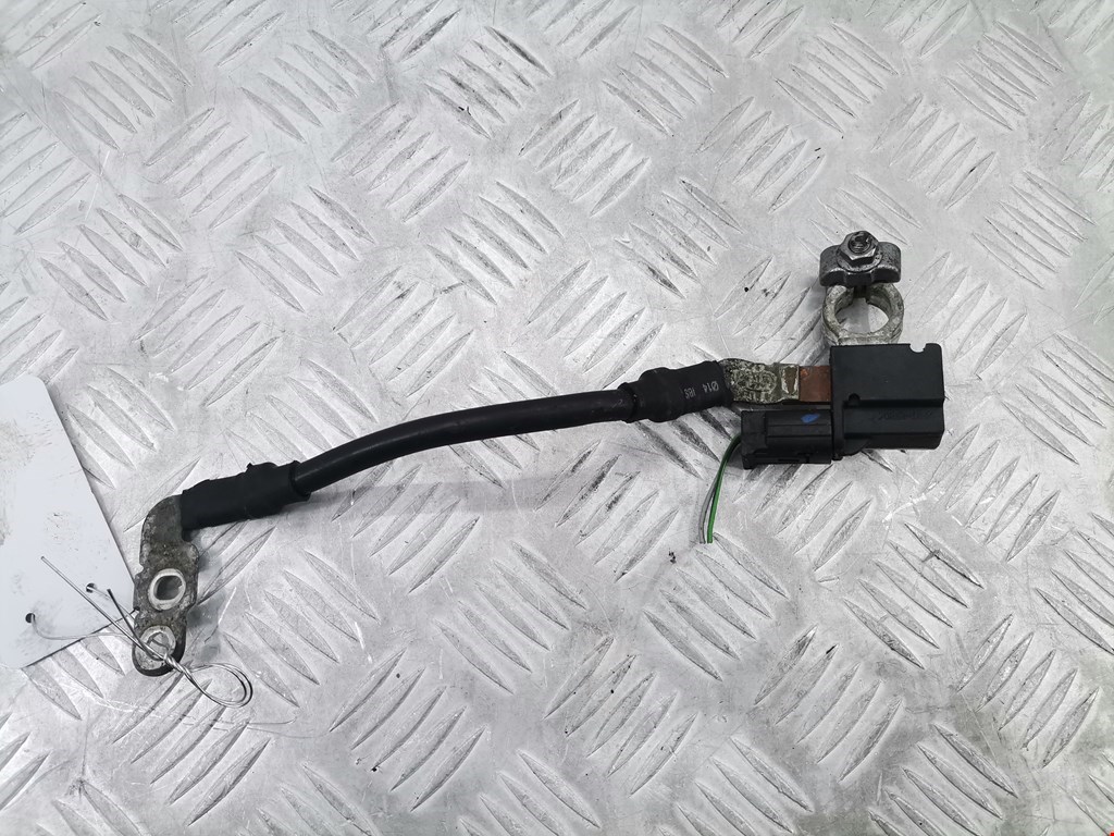 Клемма аккумулятора (минус) - HYUNDAI i30 2012-2017