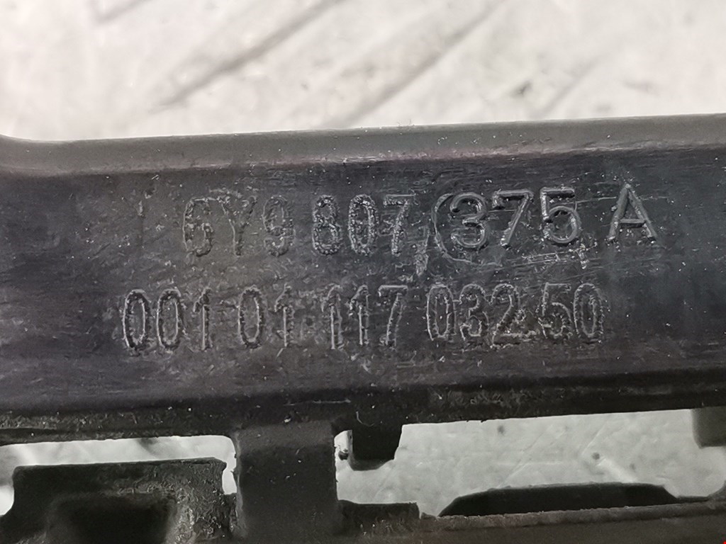 Кронштейн заднего бампера левый правый SKODA Fabia MK1 1999-2006