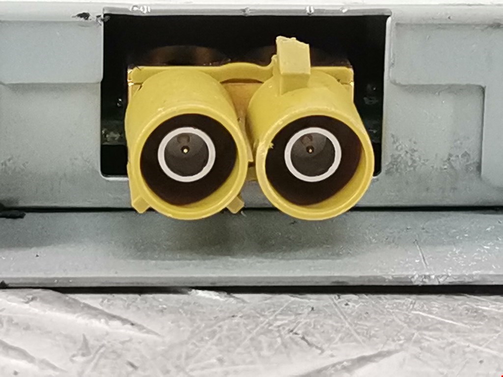 Усилитель антенны FORD Mondeo III 2000-2007