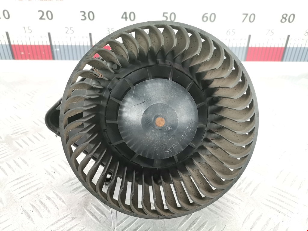 Моторчик (мотор) отопителя салона AUDI A4 B7 2004-2007