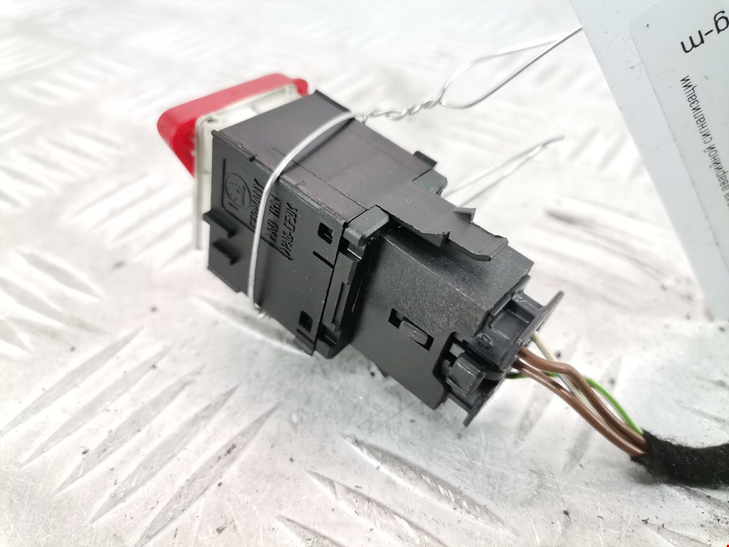 Кнопка аварийной сигнализации (аварийки) SKODA Fabia MK1 1999-2006