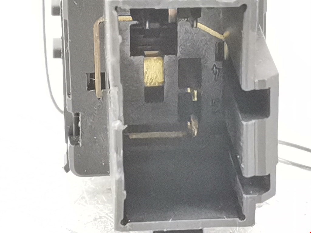 Кнопка аварийной сигнализации (аварийки) SKODA Fabia MK1 1999-2006