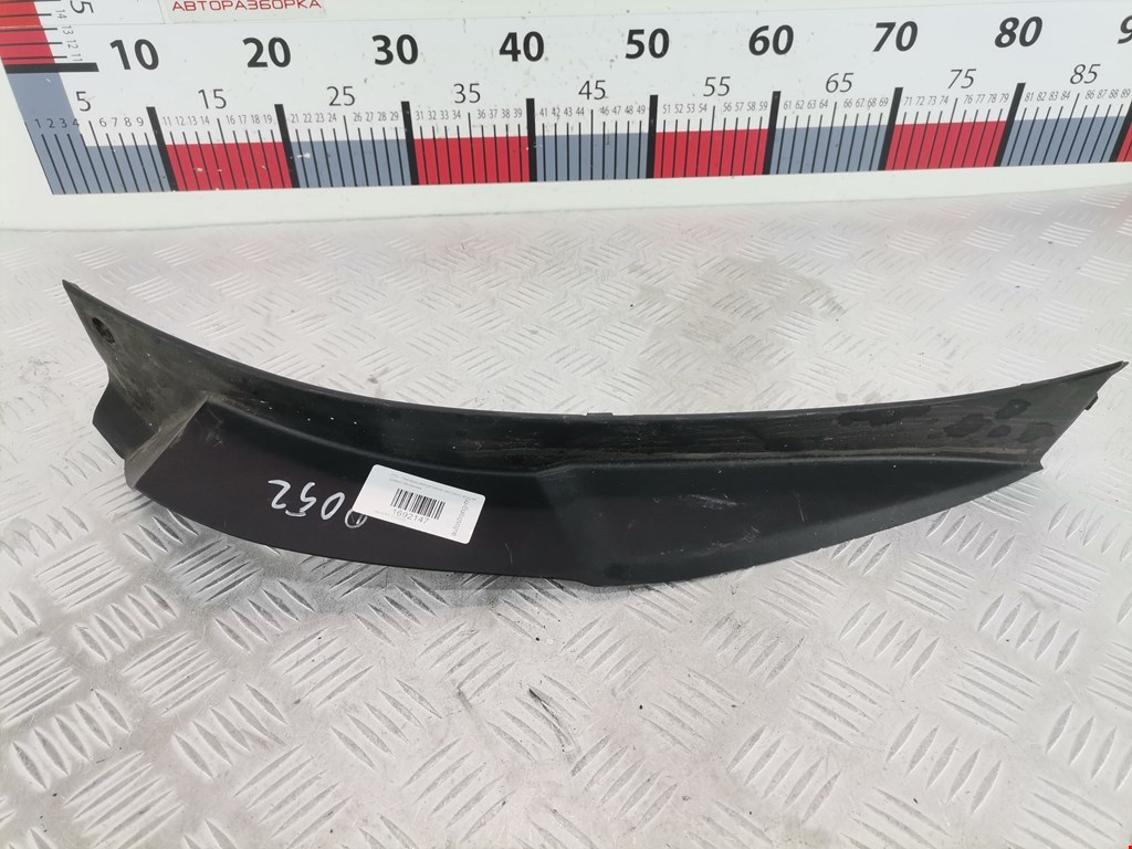 Накладка декоративная (молдинг) крышки (двери) багажника Lexus RX 2 (XU30) (2003-2009)