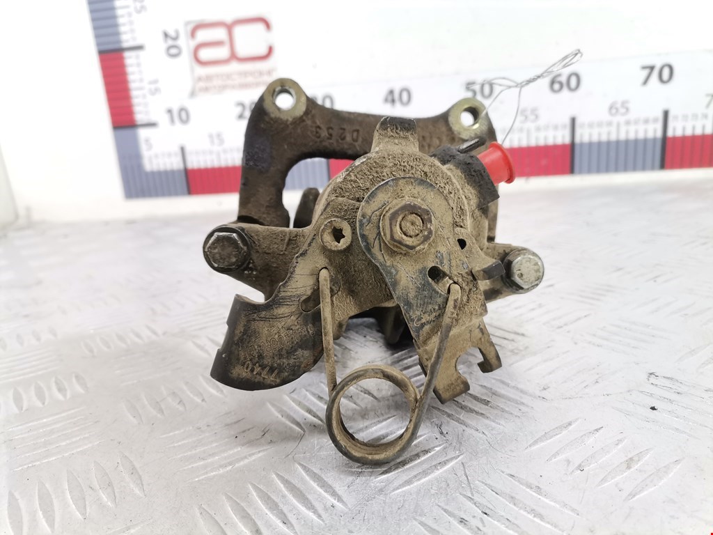 Суппорт задний правый AUDI A4 B6 2001-2005