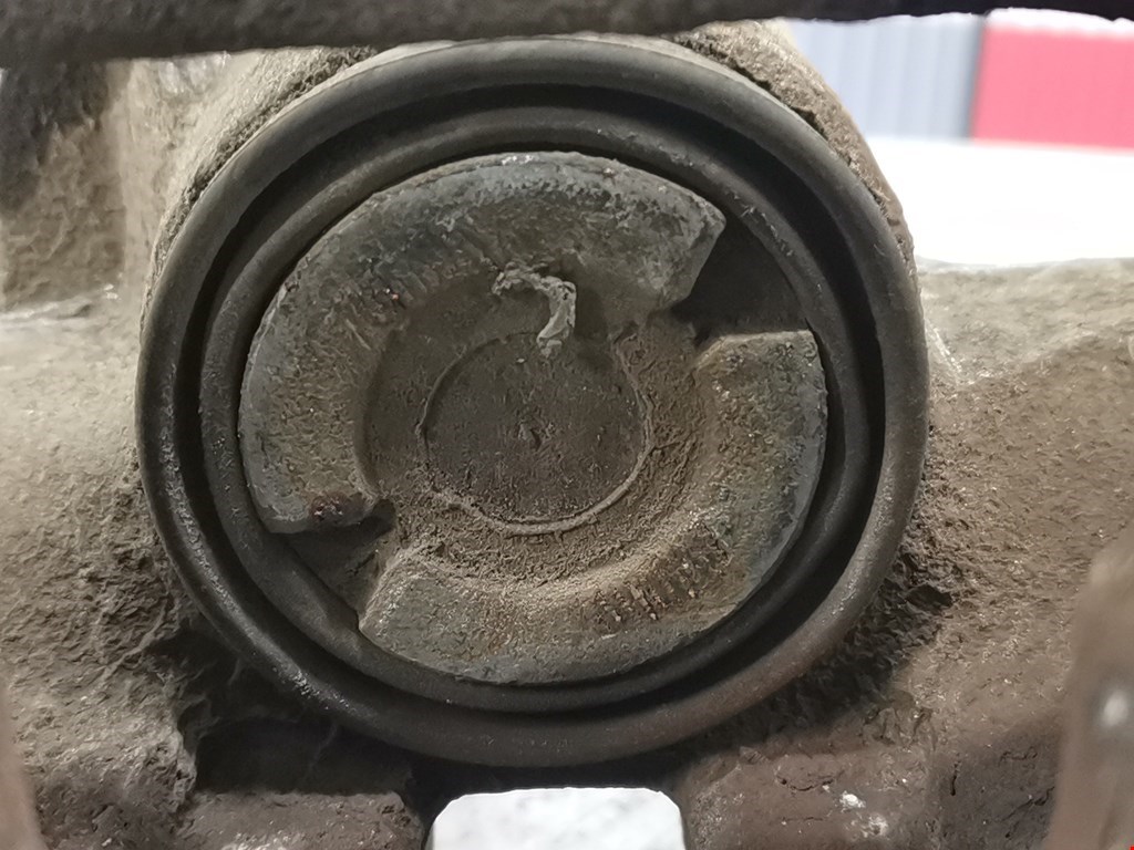 Суппорт задний правый AUDI A4 B6 2001-2005