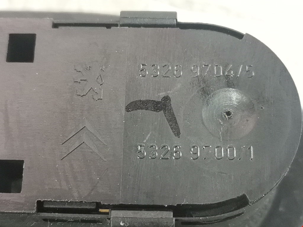 Блок управления стеклоподъемниками PEUGEOT 407 2004-2010