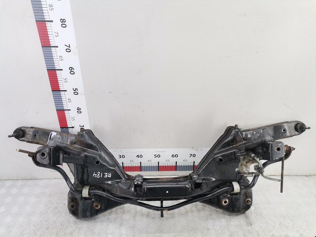 Балка передняя подрамник Volvo S40 V40 1 (1996-2004)