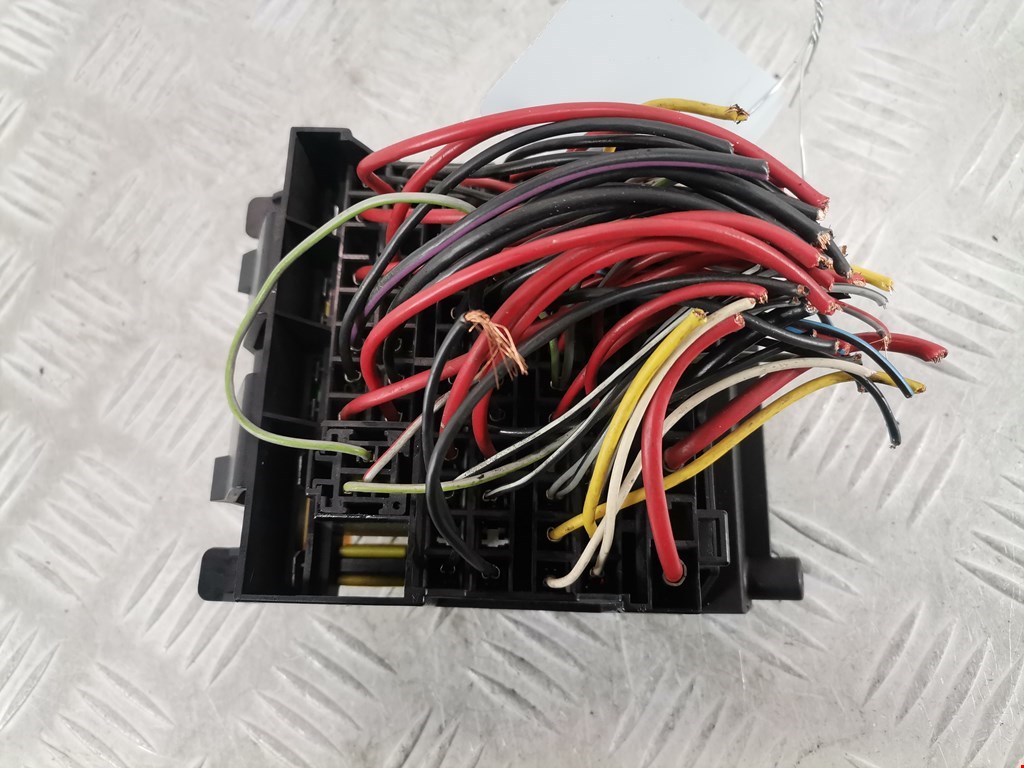 Датчик уровня в бачок омывателя OPEL Omega B 1994-2004