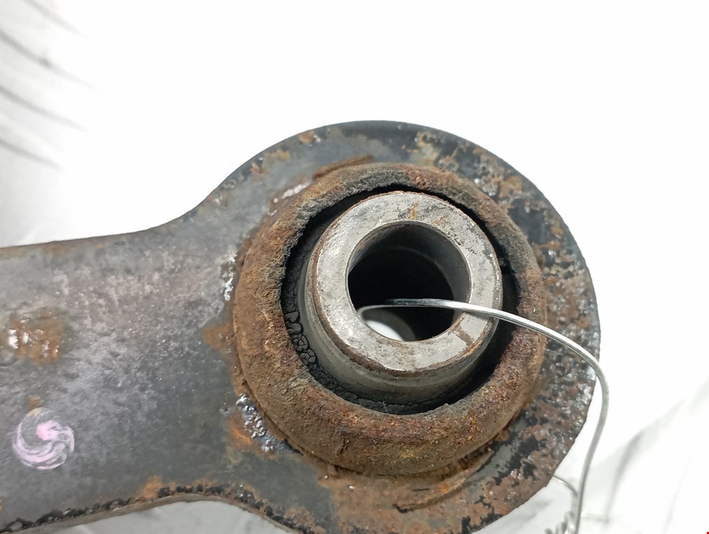 Рычаг задний правый TOYOTA Avensis 2003-2008