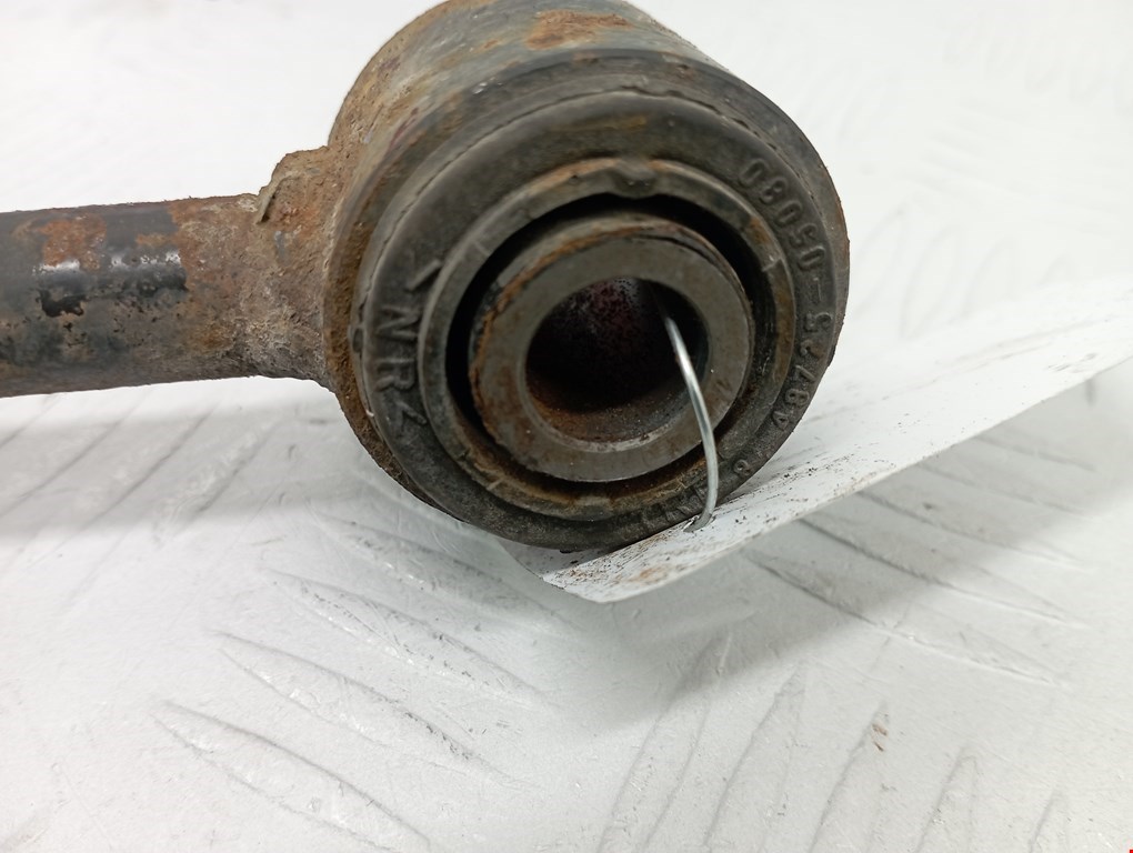 Рычаг задний правый TOYOTA Avensis 2003-2008