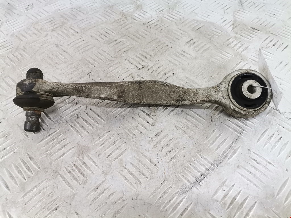 Рычаг передний правый VOLKSWAGEN Passat B5 1997-2005