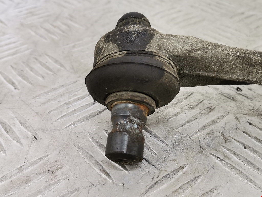 Рычаг передний правый VOLKSWAGEN Passat B5 1997-2005