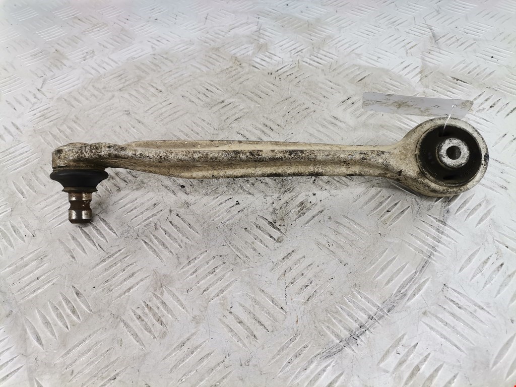 Рычаг передний правый VOLKSWAGEN Passat B5 1997-2005