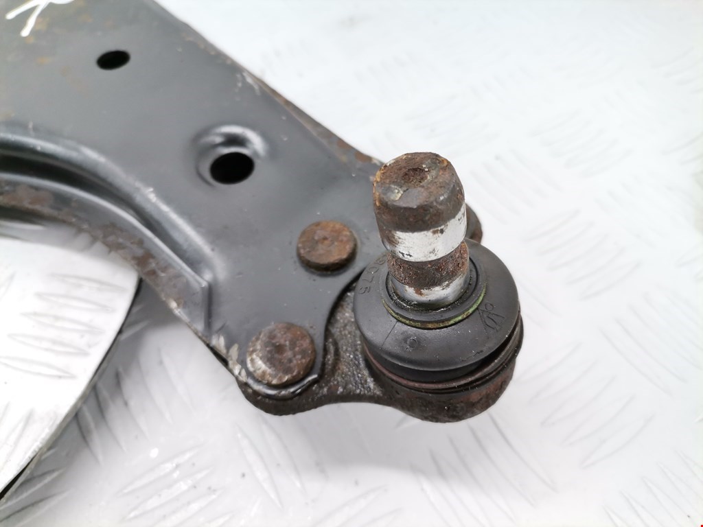 Рычаг передний правый OPEL Astra G 1998-2005