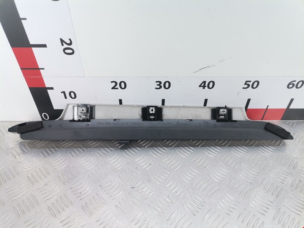 Шторка солнцезащитная CITROEN Berlingo 2008-н.в.