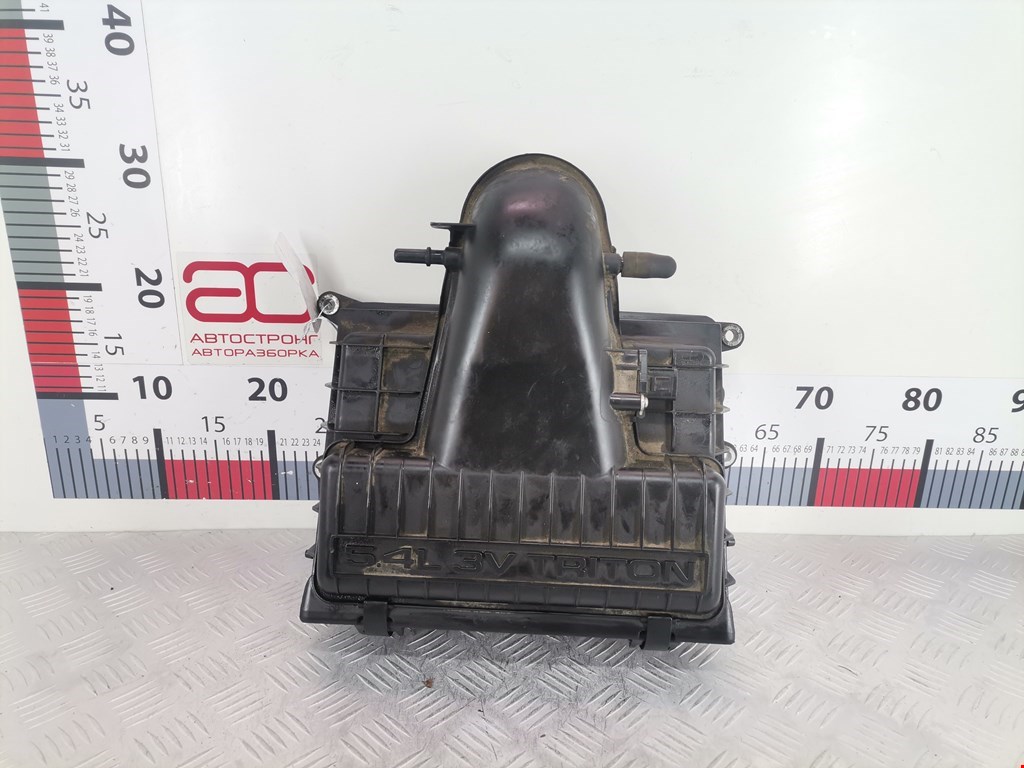 Корпус воздушного фильтра FORD F-150 2004-2008