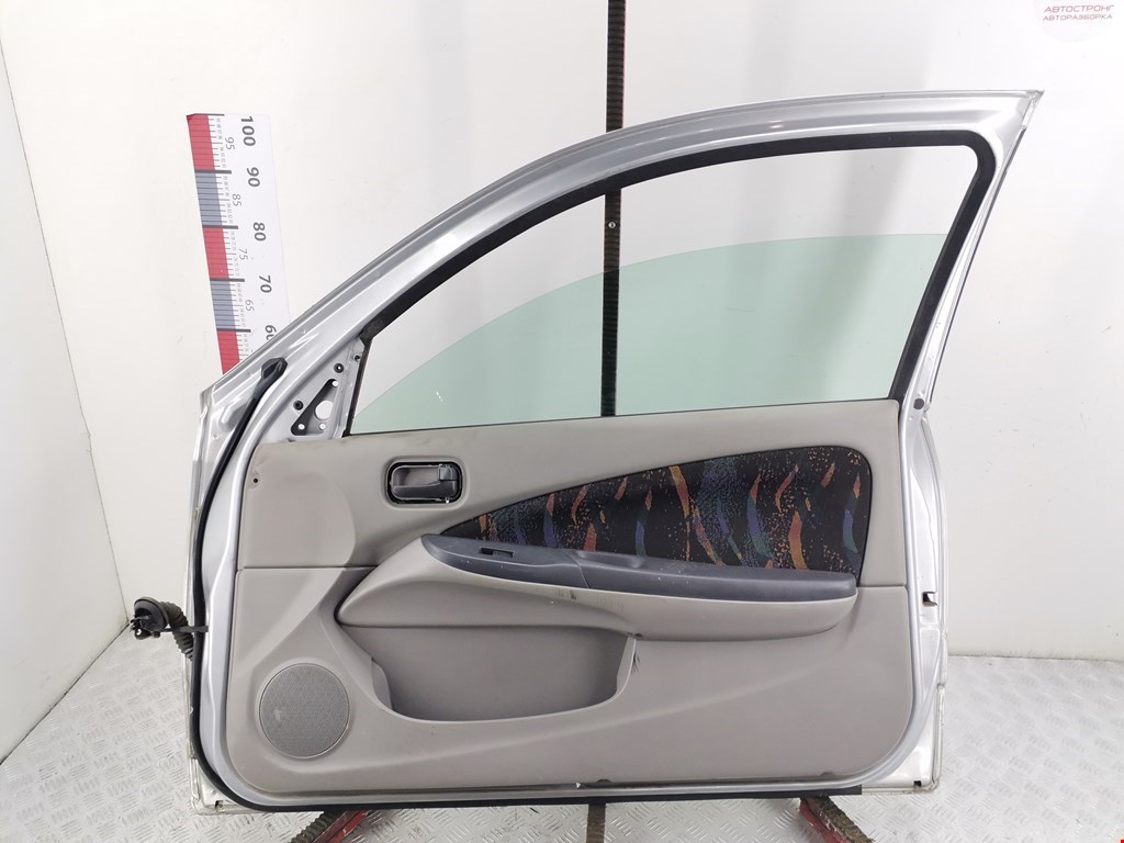 Дверь передняя правая NISSAN Almera N16 2000-2006