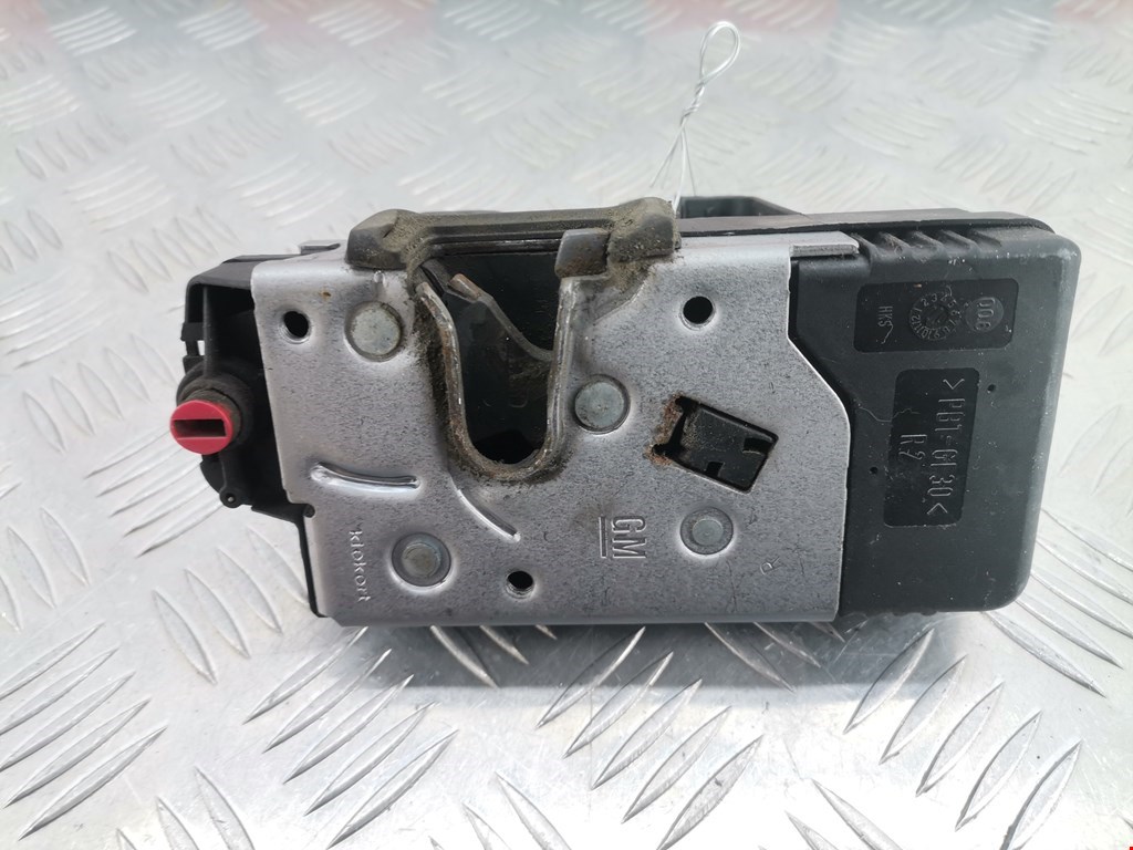 Замок двери задней правой OPEL Corsa C 2000-2006