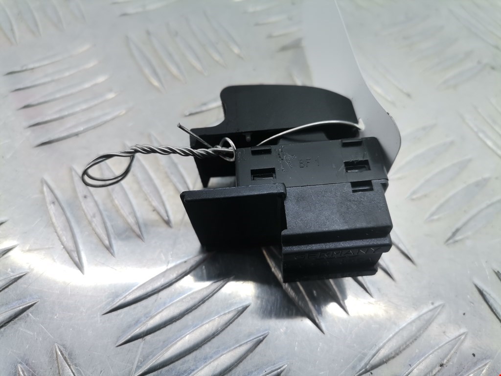 Кнопка стеклоподъемника AUDI A3 8L 1996-2003
