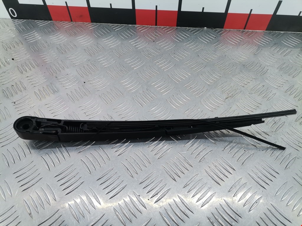 Поводок дворника задний (заднего) OPEL Astra J 2009-2017