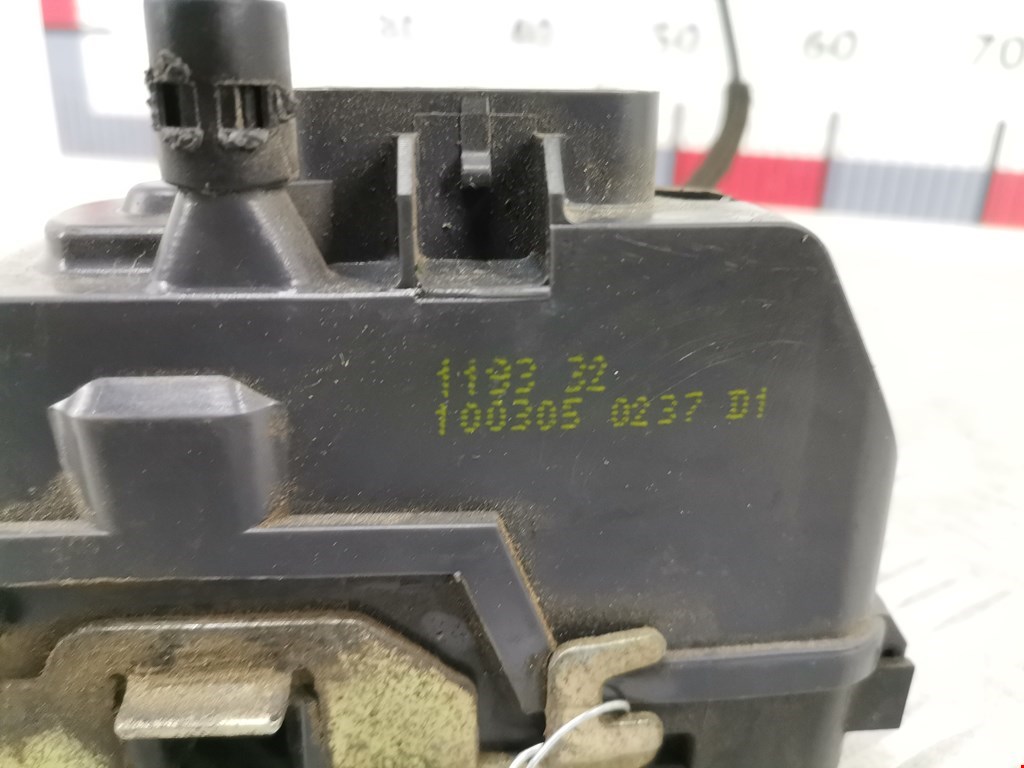 Замок двери задней правой RENAULT Scenic II 2003-2010