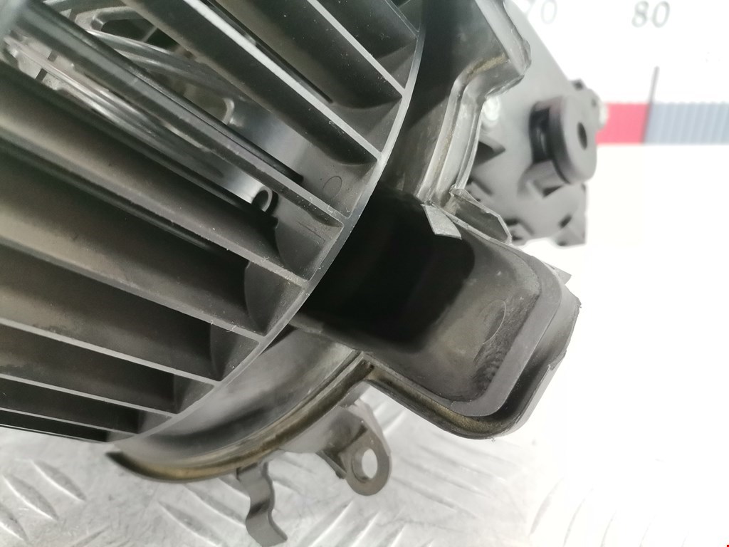 Моторчик (мотор) отопителя салона OPEL Astra G 1998-2005