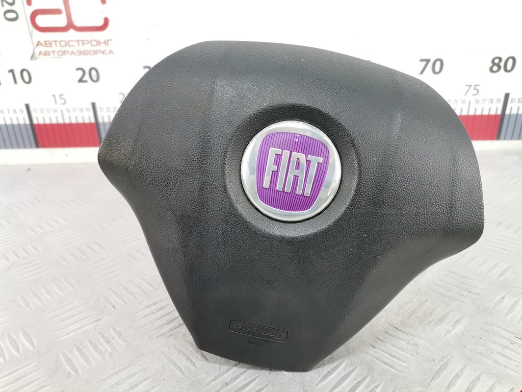 Подушка безопасности в рулевое колесо FIAT Grande Punto 2005-2009