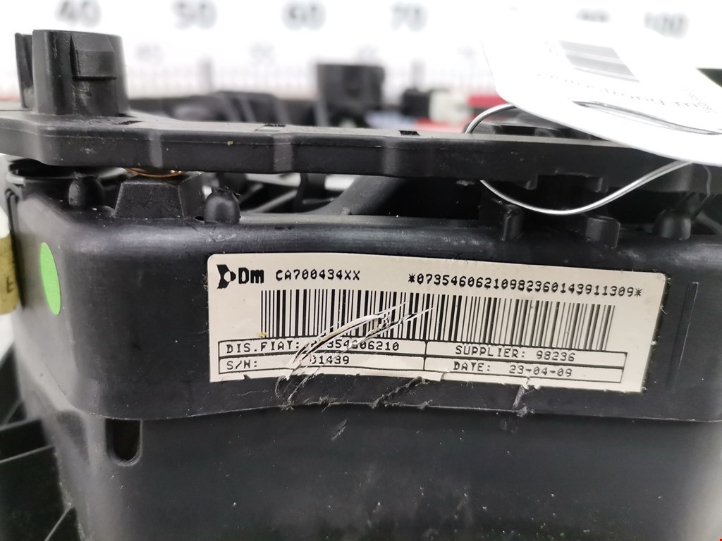 Подушка безопасности в рулевое колесо FIAT Grande Punto 2005-2009