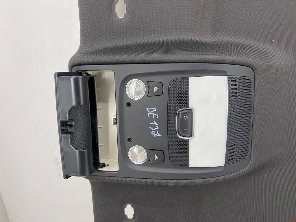 Обшивка потолка AUDI A5 2007-2016