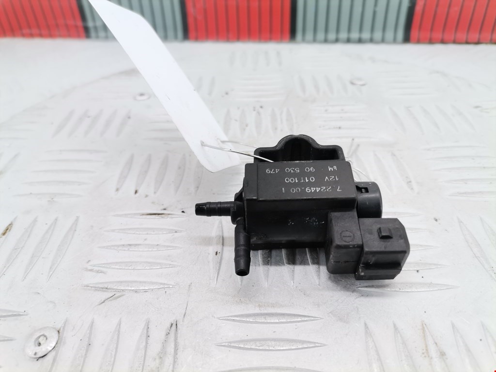 Клапан воздушного фильтра Opel Zafira A (1999-2006)