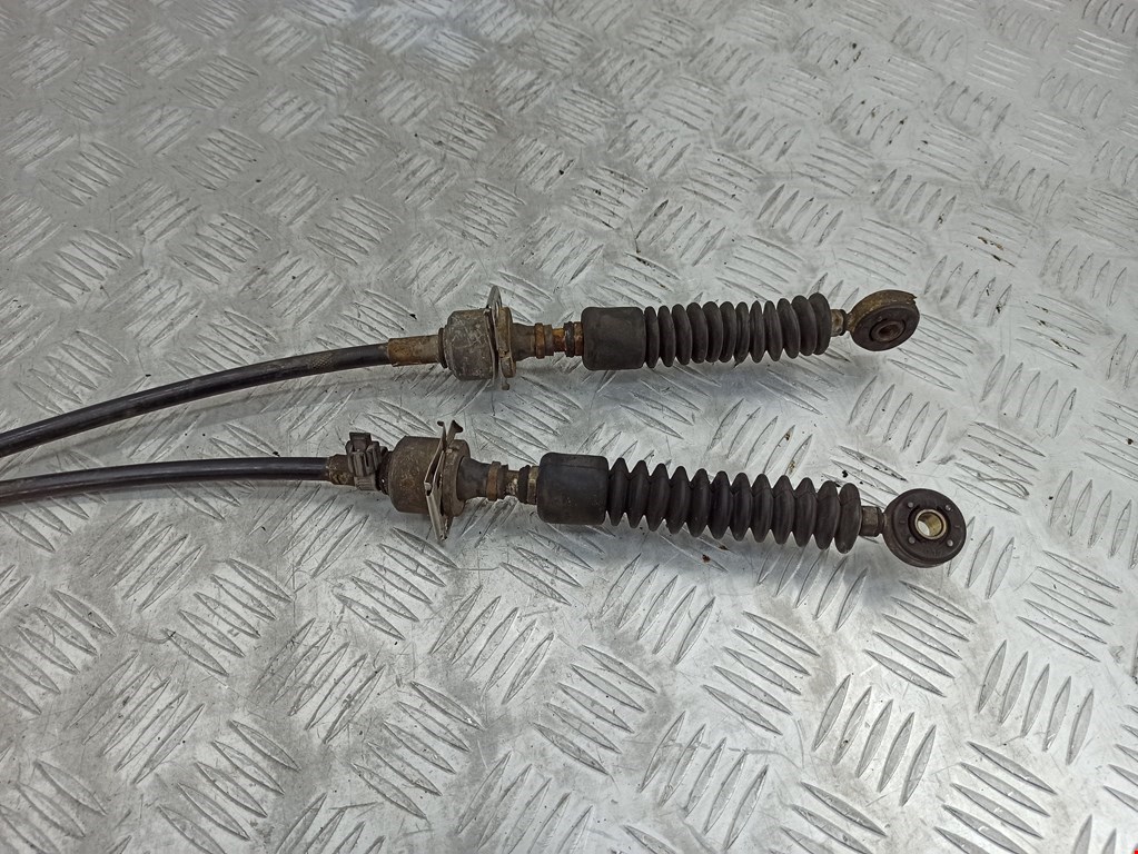 Кулиса (селектор) АКПП/МКПП в салоне VOLVO V40 I 1995-2004