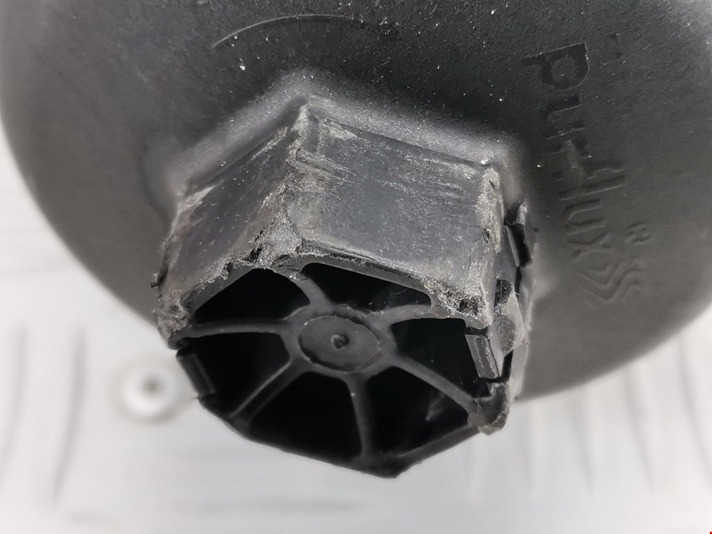 Корпус масляного фильтра PEUGEOT 407 2004-2010