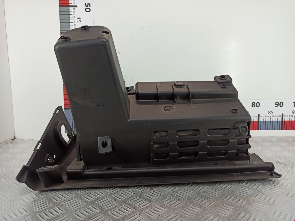 Бардачок FIAT Croma 2005-2010