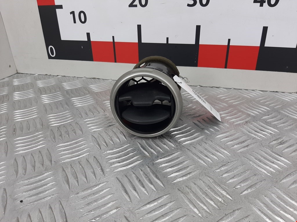 Дефлектор воздушный NISSAN Qashqai J10 2006-2013