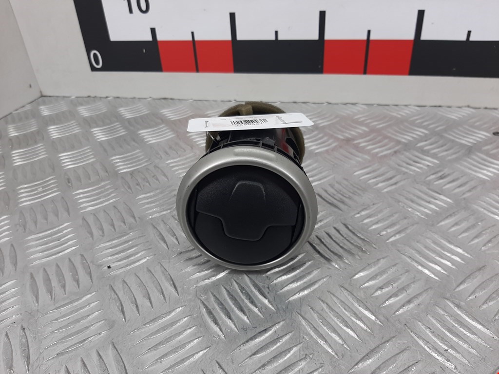 Дефлектор воздушный NISSAN Qashqai J10 2006-2013