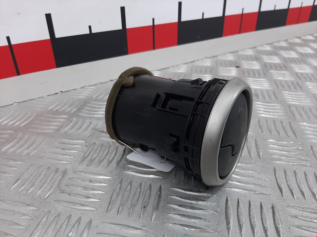 Дефлектор воздушный NISSAN Qashqai J10 2006-2013