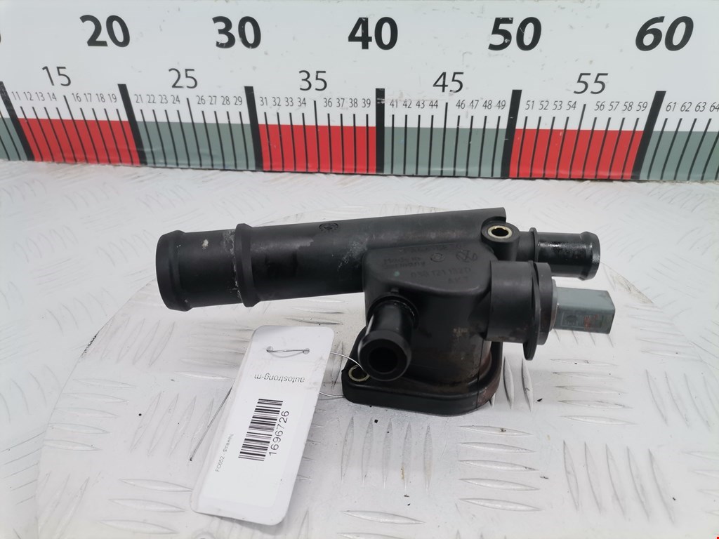 Тройник системы охлаждения VOLKSWAGEN Touran 2003-2010