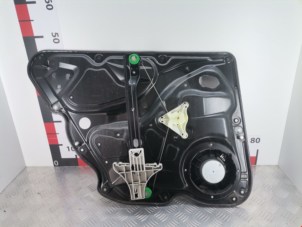 Стеклоподъемник задний правый VOLKSWAGEN Passat B6 2005-2011