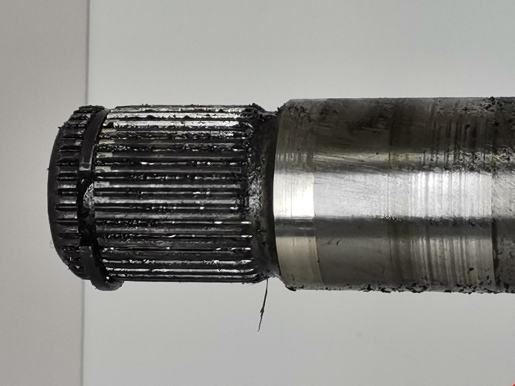 Полуось (привод, приводной вал) передняя правая MERCEDES-BENZ M-Class W163 ML 1997-2005